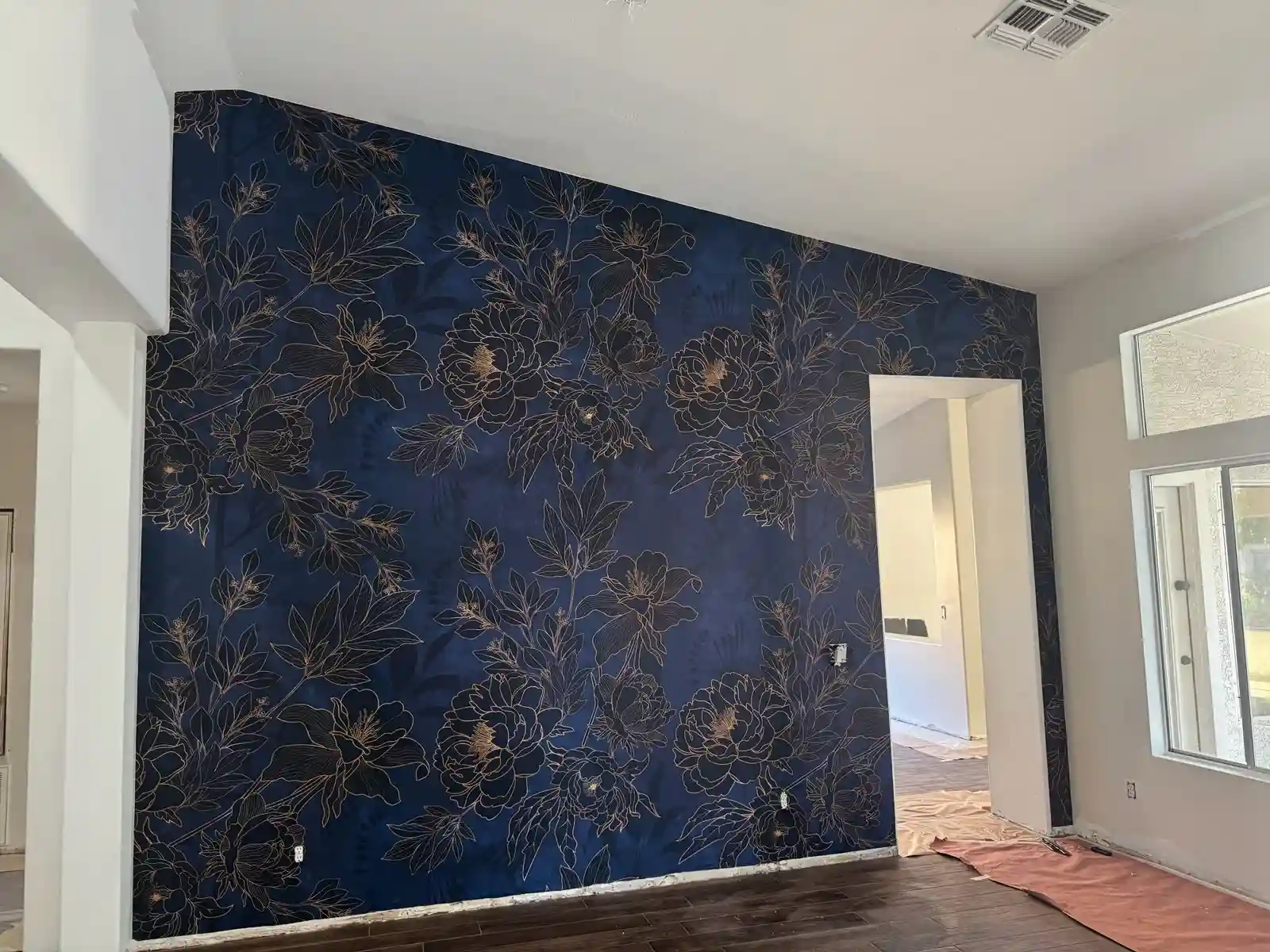 Wallpaper feature wall in residential bedroom